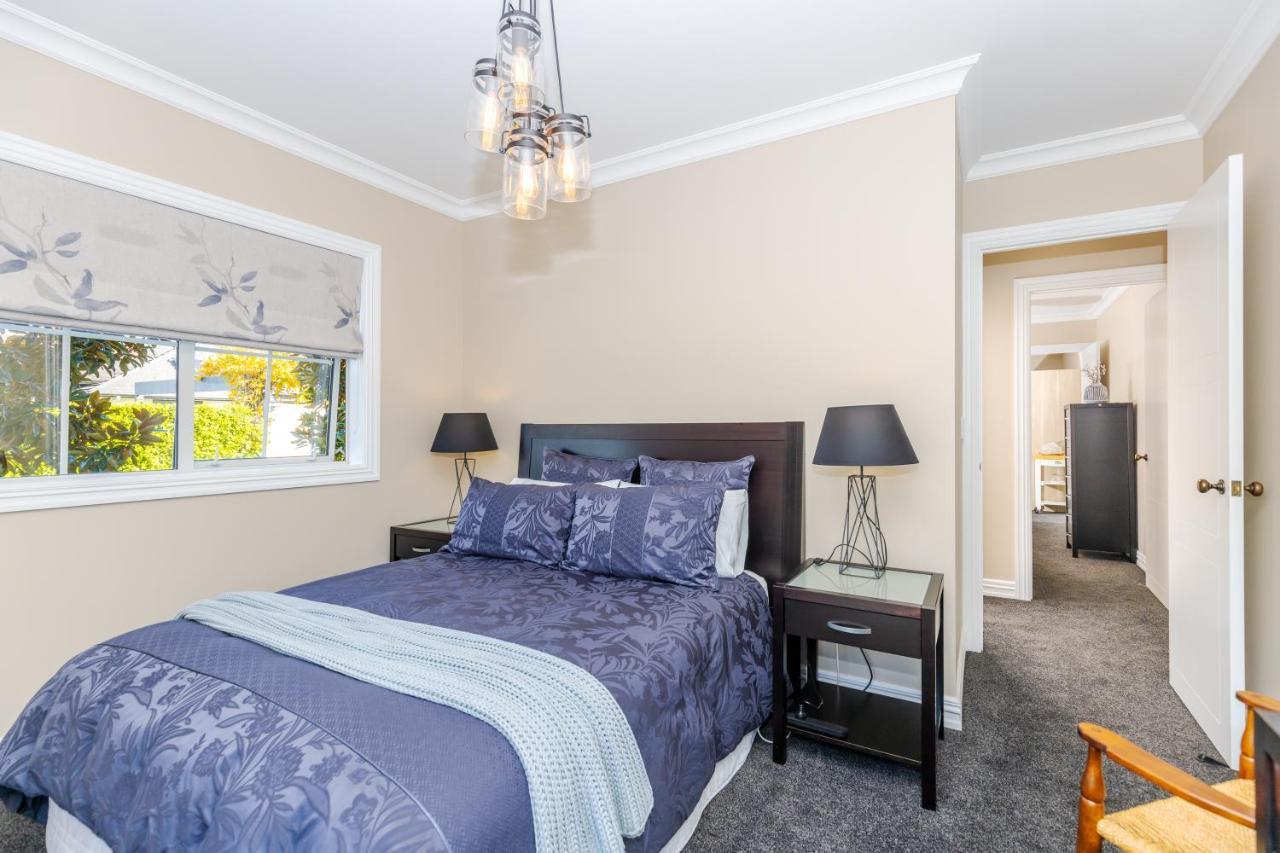 Sweet Magnolia 1 Or 2 Bedroom Suite St Kilda Cambridge With Complimentary Continental Breakfast Exterior foto